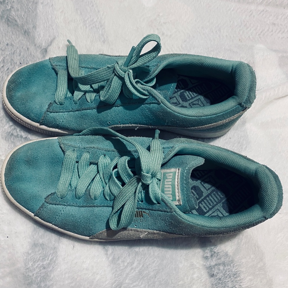 Puma sneakers